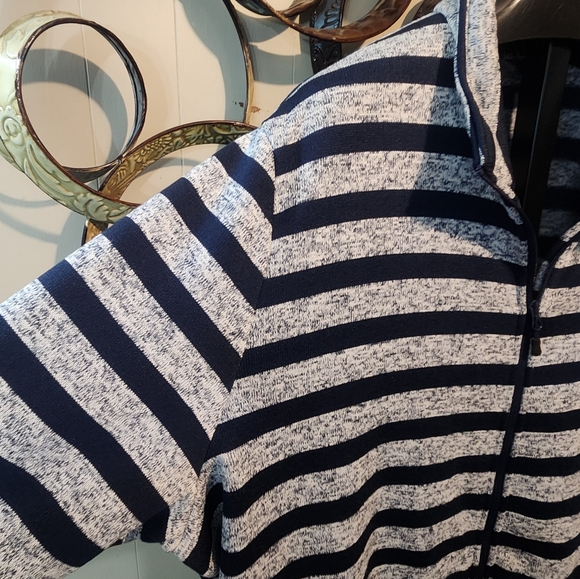 Ulla Popken Active Sport Striped Polyester Zip Jacket - Picture 2 of 13